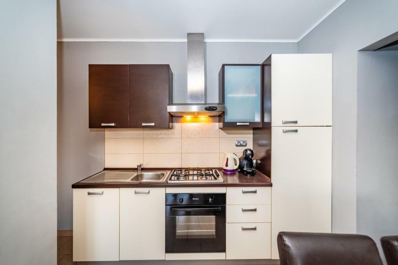 Apartment Adrian ビオグラード・ナ・モル エクステリア 写真
